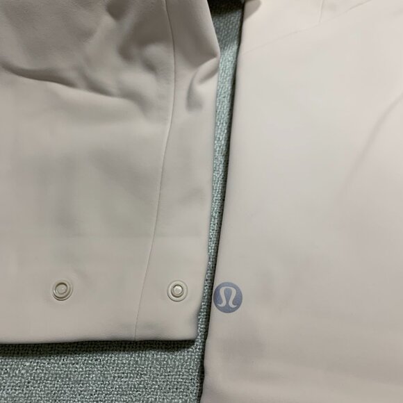 Lululemon NWT Women's Cross Chill City-to-Trail Jacket L Light Ivory - Picture 8 of 16